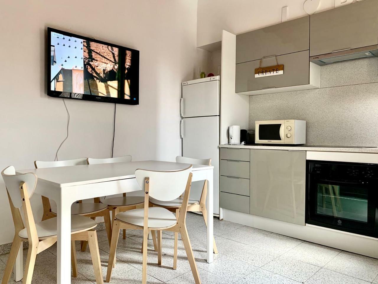 Charm Miro Appartement Barcelona Buitenkant foto